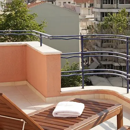 Hotel Metropolis 2*